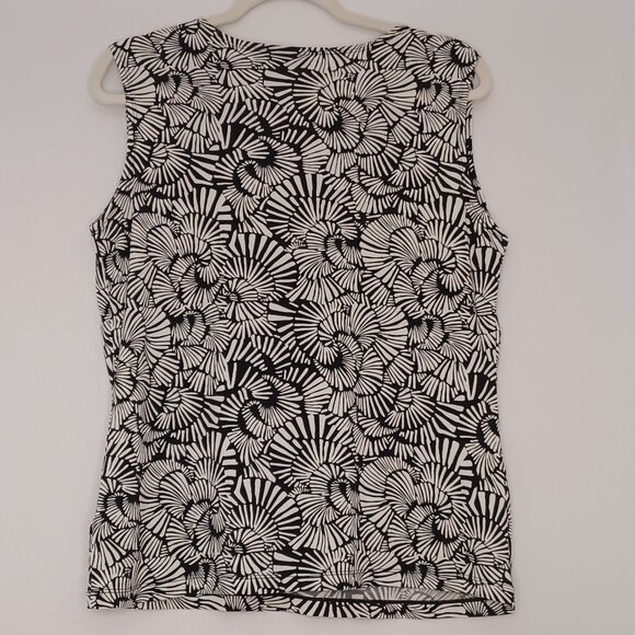 Women's East5th Black & White Shell Pattern Sleeveless Blouse/Tank Size Large - Picture 2 of 7